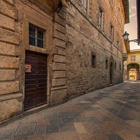 Palazzo Luci * Colle Val D'Elsa