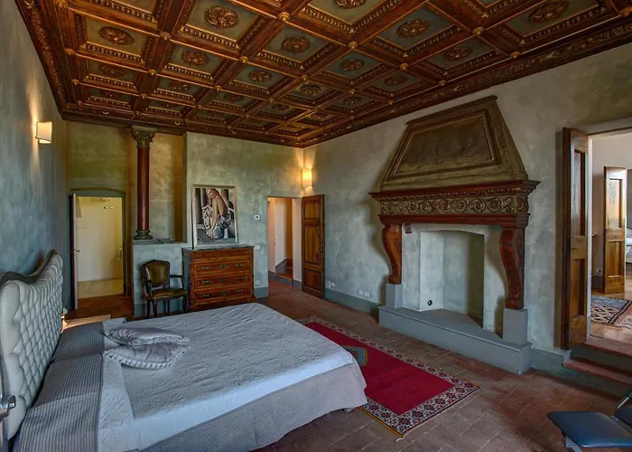 Palazzo Luci コッレ・ヴァル・デルザ